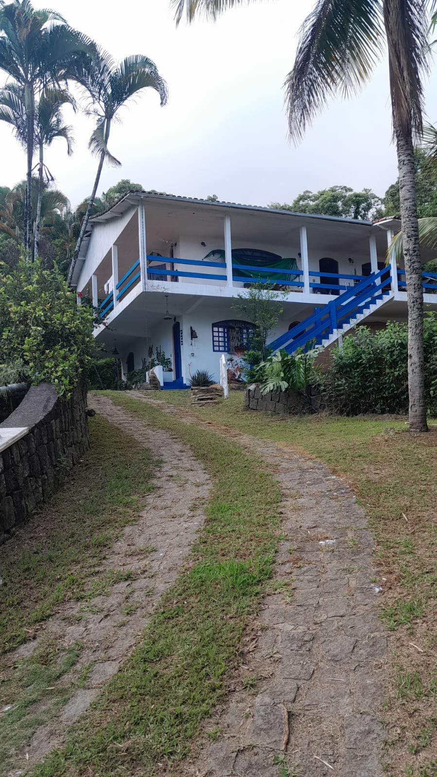 Galeria CASA NO SUL DE ILHABELA — ESPAÇO, NATUREZA E TRANQUILIDADE